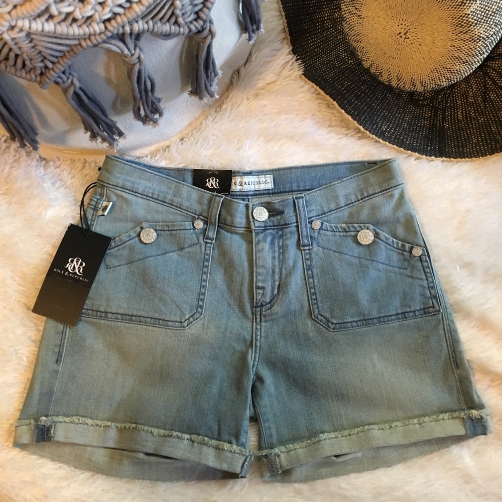 SALE🔥NEW Rock & Republic Blue Denim Shorts S.6